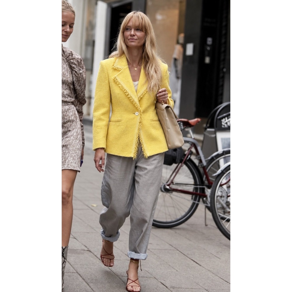 Féraud Vintage Yellow Tweed Blazer Fringe Preppy Old Money Parisian Chic F46